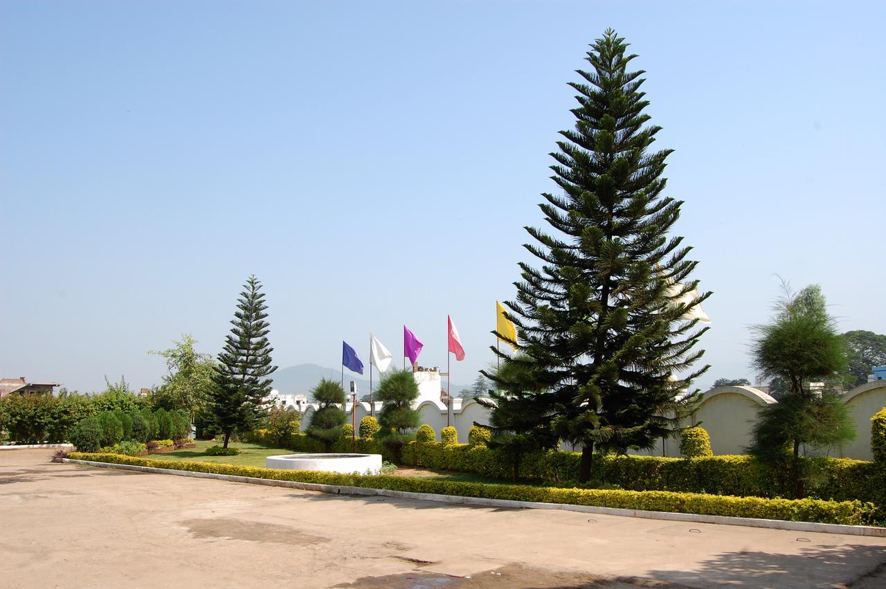 Rayagada Hotel Sai International מראה חיצוני תמונה