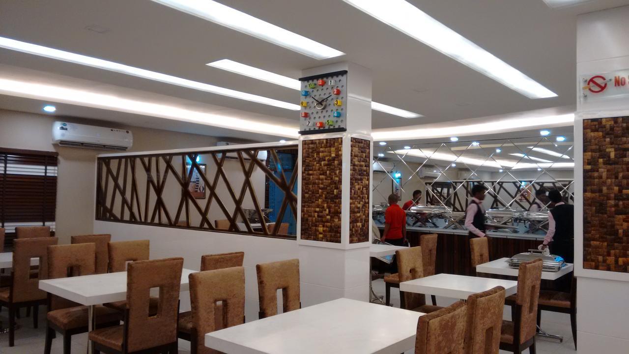 Rayagada Hotel Sai International מראה חיצוני תמונה