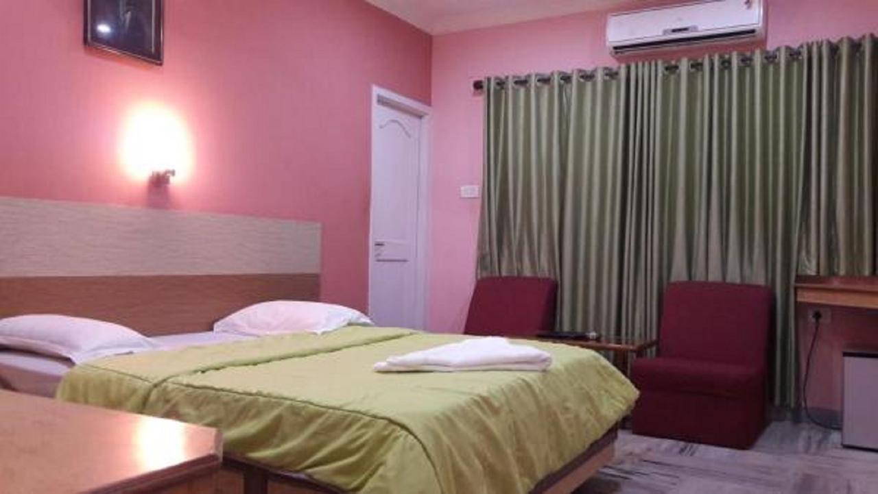 Rayagada Hotel Sai International מראה חיצוני תמונה
